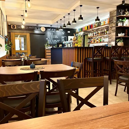 Pizzeria Alzbetka Strecno