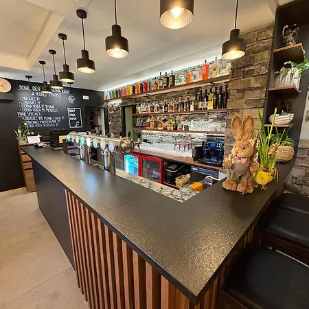 Pizzeria Alzbetka Strecno