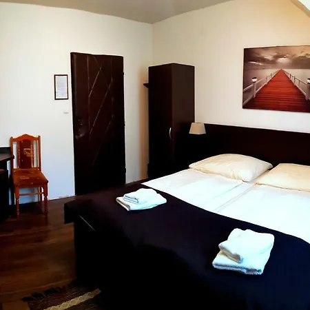 Guest house Pizzeria Alzbetka Strecno