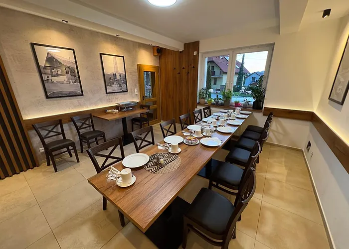 Pizzeria Alzbetka 3* Strecno