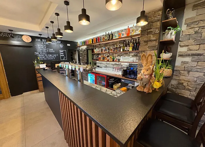 Pizzeria Alzbetka Strecno