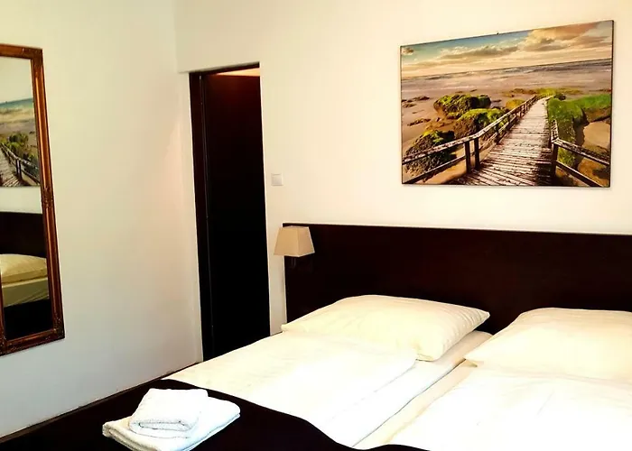 Pizzeria Alzbetka 게스트하우스 Strecno