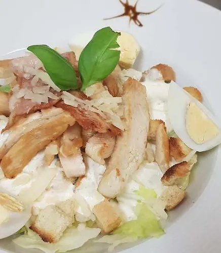 Penzión pre hostí Pizzeria Alzbetka 3*